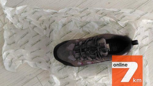 Продам кроссовки Karrimor