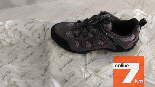 Продам кроссовки Karrimor