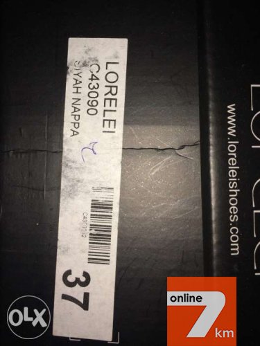 Продам осенние итальянские сапоги