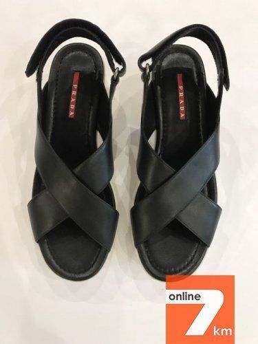 Новые босоножки Prada