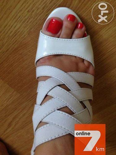 Продам новые итальянские босоножки LAURA BIAGIOTTI, размер 37