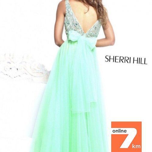 Вечернее платье Sherri Hill