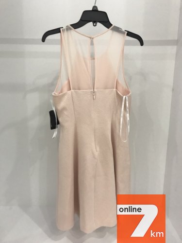 Продам коктельное платье Guess