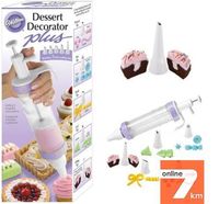 Шприц кондитерский Wilton "Dessert Decorator Plus" 5 насадок
