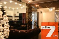 Продам 4-к квартиру-студию Киев