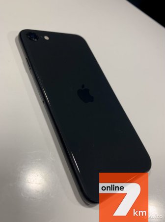 Телефон iPhone se 2020 64гб