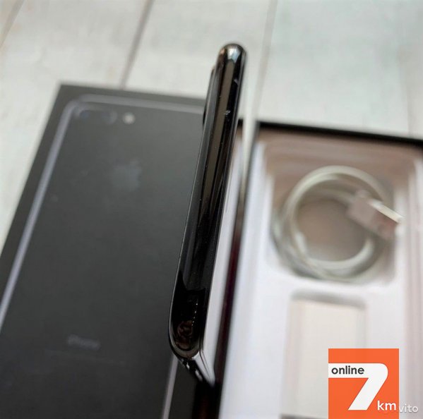 iPhone 7 plus 128gb jet black