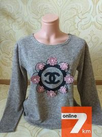 Кофта цветочки новая